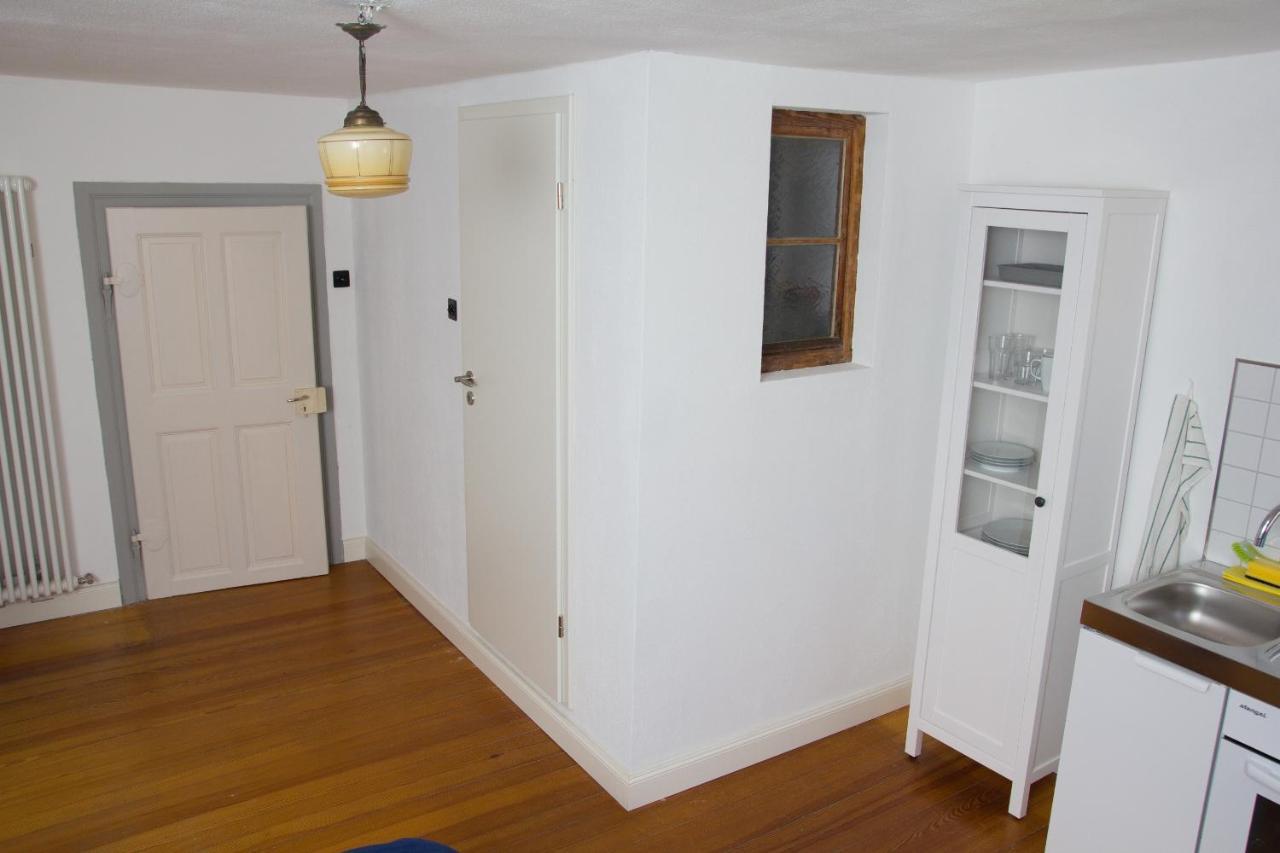 Gaestezimmer Mittelgasse Florsheim-Dalsheim Bagian luar foto