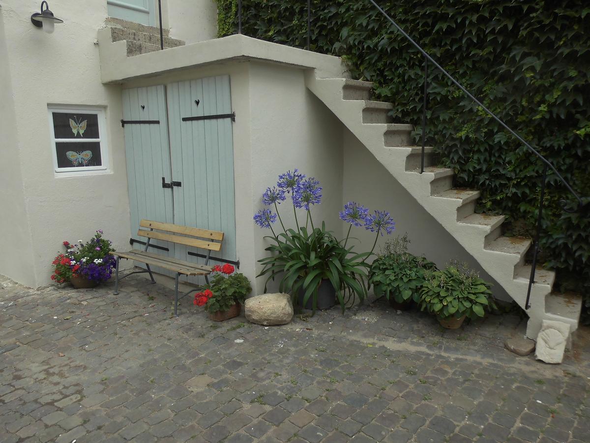 Gaestezimmer Mittelgasse Florsheim-Dalsheim Bagian luar foto